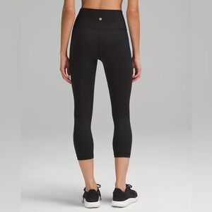 Lululemon Wunder Train High-Rise Crop 21”